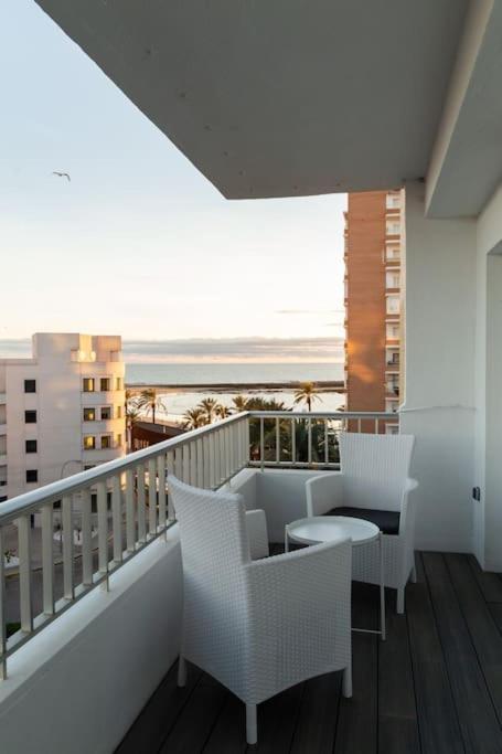 La Caleta Apartment Кадис Екстериор снимка